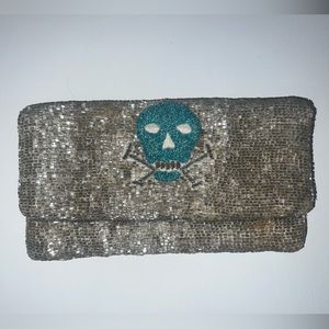Moyna Skull Clutch
